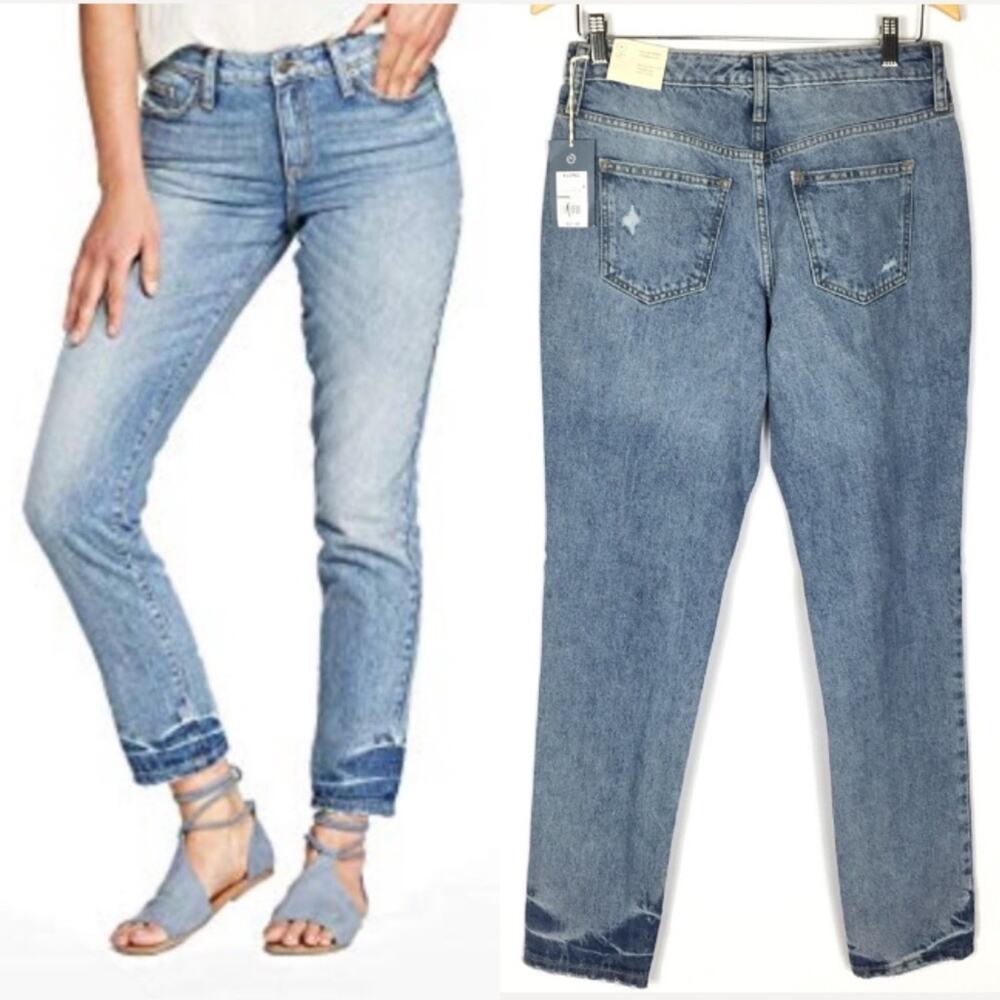 NWT Universal thread High rise mom jeans Light Wash High Waisted Everyday Y30